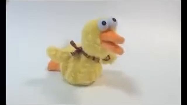 Игрушка "Утенок" поет, двигается, 29см смотреть онлайн
