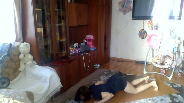 Утренея йогическая практика #1 Приветствие солнца. С коментариями смотреть онлайн