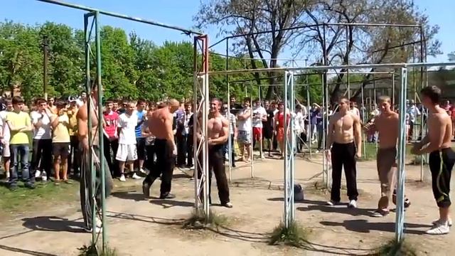 Воркаут — это любительский вид спорта Соревнования Workout смотреть онлайн