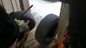 Как быстро извлеч камни из протектора колеса.