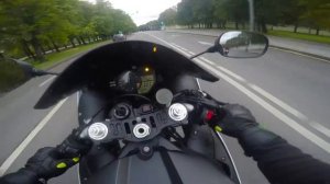 Неадекватная езда по городу на мото 4K Трюки на мотоциклах/ Inadequate riding on moto
