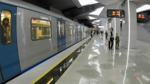 Москва. Поезд «Ока» на станции «Аэропорт Внуково» 2. 06 сентября 2023