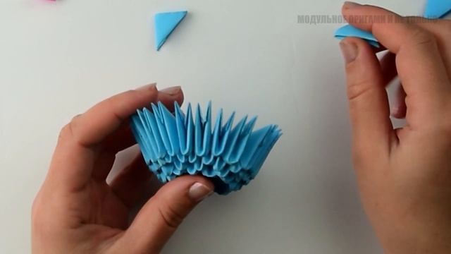 Модульное оригами лебедь. [Из бумаги своими руками]