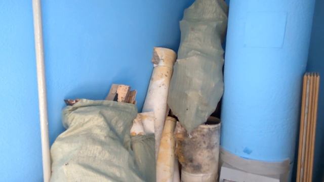 Мусор в подъезде! Кто должен убирать?!! смотреть онлайн