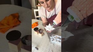 Пуансеттия из зефира🌺🎄❄️ двумя насадками😊👌 + окрашивание😊