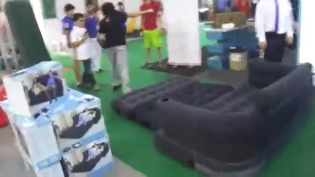 Диван- кровать INTEX - TuristSibiri.Ru смотреть онлайн