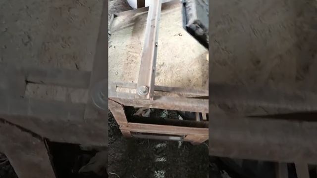 Выбивка из форм тротуарной плитки "Калифорния дерево" черного цвета (графит) смотреть онлайн