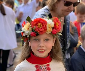 "У моей России длинные косички" исп. Мария Давыдова, 6 лет.