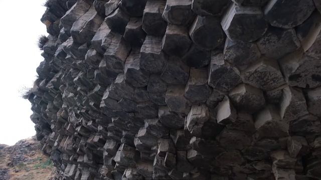 Чудо природы "Симфония камней" в Армении. смотреть онлайн