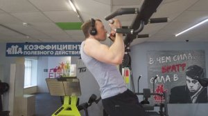 ПАРА УПРАЖНЕНИЙ НА БИЦЕПС И ОН ВЫРАСТЕТ! Гантели на бицепс или штанга на бицепс!?