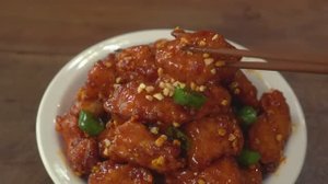 Сладкая и острая корейская курица / Лучшие рецепты корейской курицы