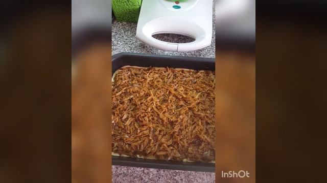 Шарлотка с капустой!