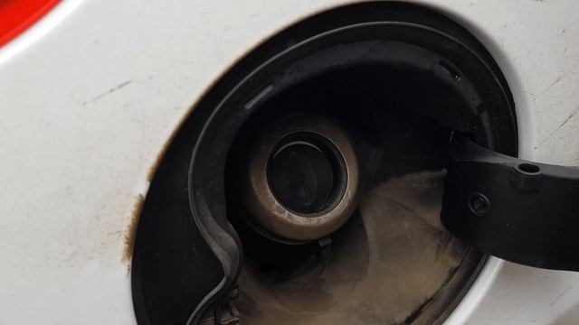 Непонятный звук из под крышки бензобака на Ford Focus 3 седан 1.5 Turbo. смотреть онлайн