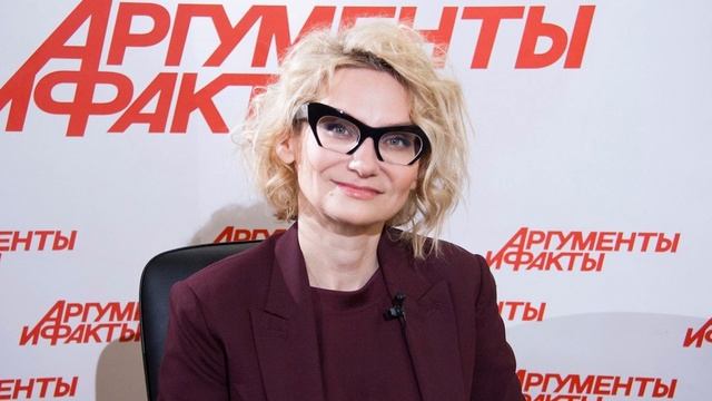 Морщины шмотками не скрыть? Хромченко «балуется» мезотерапией для сохранения молодости смотреть онлайн