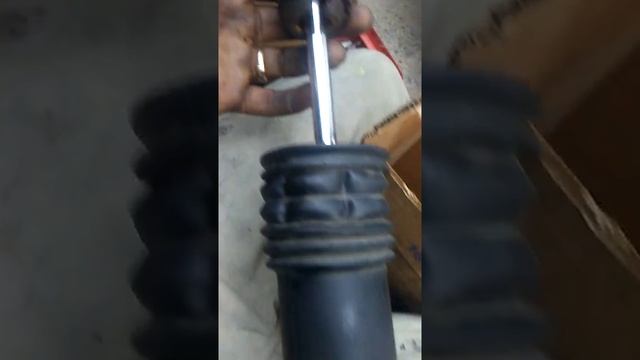 Hyundai XG 350 rear struts replace(5) смотреть онлайн