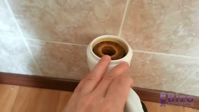 Лопнул картридж системы водоочистки Аквафор - задом наперёд.