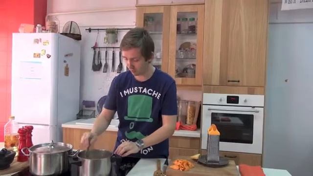Том-кха из морепродуктов и паста с сыром. И взрослым и детям.