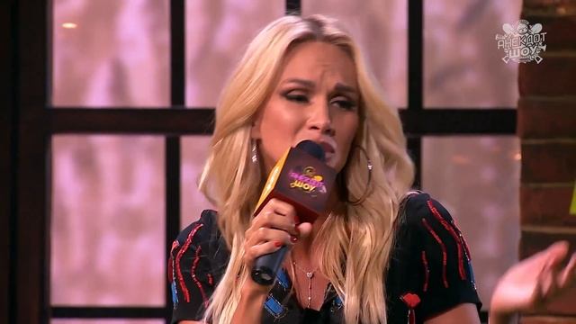 Анекдот шоу: Виктория Лопырева - девушка футболиста смотреть онлайн