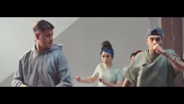 Романтик музика смотреть онлайн