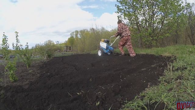 Посадка картошки 2022. Нева мб23 смотреть онлайн