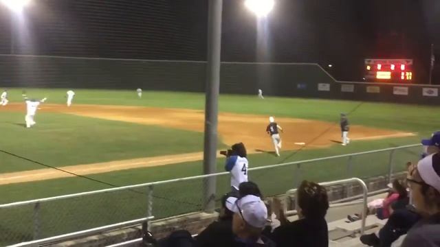 Clear Springs Baseball, #2 Robbie Sarvis смотреть онлайн