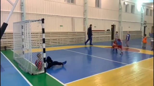 Спасённые голы (из 12-ти) сезона 2019-2020, когда основная камера отключилась. 47-я игра. смотреть онлайн