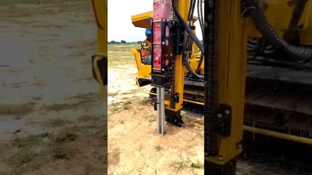 Сваебойная установка для барьерного дорожного | Сваебойная машина - Забивка свай смотреть онлайн