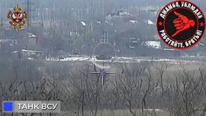 Оружие России. ПТУР против танка.