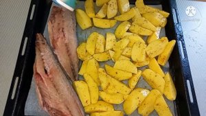 Картофель Запеченный в Духовке с Рыбой / Быстрый и Вкусный Ужин