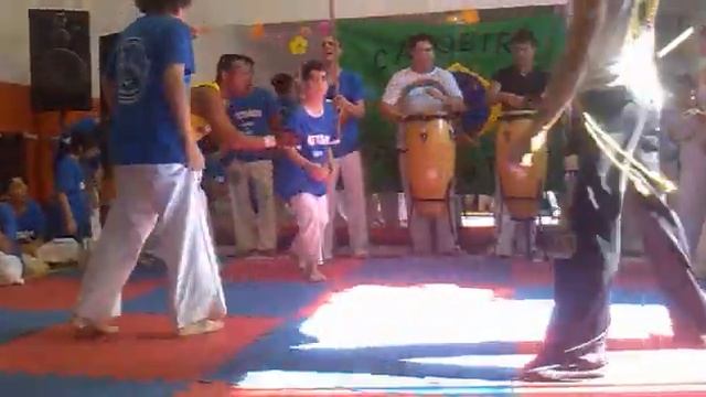 Batizado y troca de cordon 2011 Capoeira Sport & Life XIII смотреть онлайн