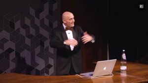 Double Slit Experiment explained! by Jim Al-Khalili