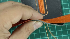 Как сшить косметичку / пенал / несессер / футляр /  из кожи своими руками DIY