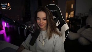 генсуха ножками тр@хнула эвелона ахах
