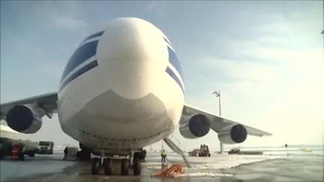 Inside Munich Airport - Airport Video Tours