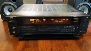 ресивер цифровой объемного звучания JVC RX 801-VBK мощностью 100 Вт с 7-эквалайзером-Япония-1989-год