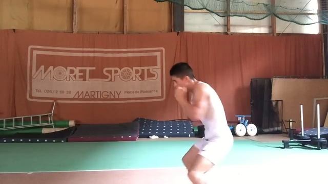 Working on Form (peek-a-boo boxing) смотреть онлайн