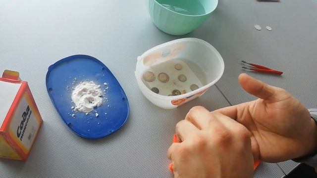 Очень простой и дешёвый способ чистки серебряных монет! смотреть онлайн