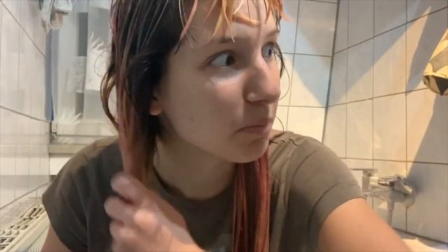 ПОКРАСИЛА ВОЛОСЫ КАК У ЭММЫ МАККЕЙ/ЧТО-ТО ПОШЛО НЕ  ТАК!
