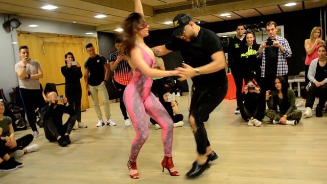 Cita Prince Royce | BACHATA FUSION | Carlos Espinosa Feat. Sara Secreto | Barcelona смотреть онлайн