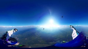 Прыжок с парашютом в 360° градусов