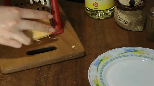 Готовим вместе! Картошка под сыром запеченная в духовке.