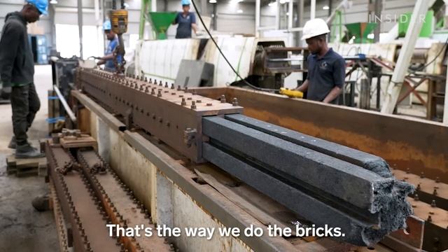 How To Make Bricks From Plastic Trash | World Wide Waste смотреть онлайн