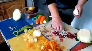 Шинковка универсальная (терка) для моркови по-корейски
