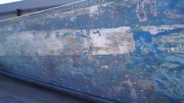 Проект: "Казанка". Часть 2. Красим лодку грунт-эмалью. смотреть онлайн