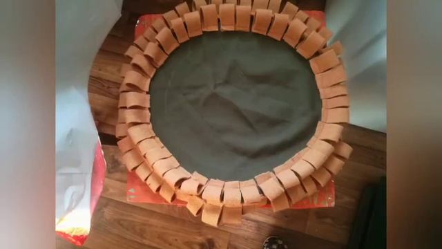 Декоративная подушка/сидушка/коврик из остатков драпа и меха смотреть онлайн