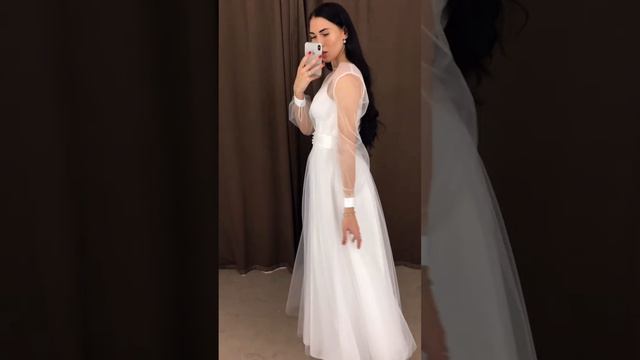 АТЛАСНОЕ СВАДЕБНОЕ ПЛАТЬЕ С ПРОЗРАЧНЫМ БОЛЕРО