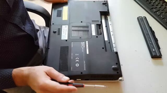 Sony Vaio VPCF13 Keyboard Replacemenet - Αλλαγή πληκτρολογίου σε Sony Vaio VPCF13 смотреть онлайн