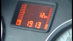 Как мужики новую машину в автосалоне покупали.