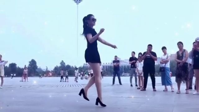 Цин Танец Красотки под Белые розы На Казахском????? смотреть онлайн