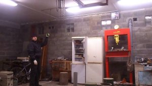 Раскладная чердачная лестница с люком